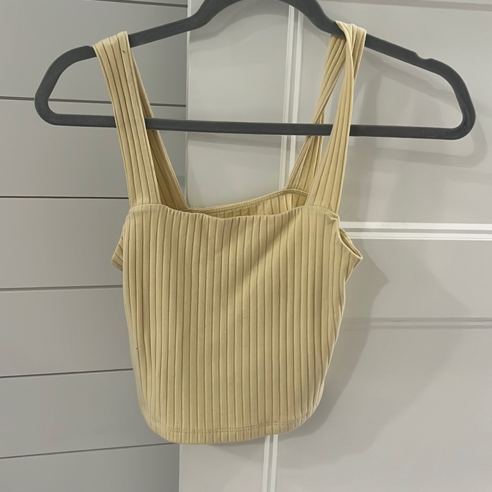 American Eagle small tank top.